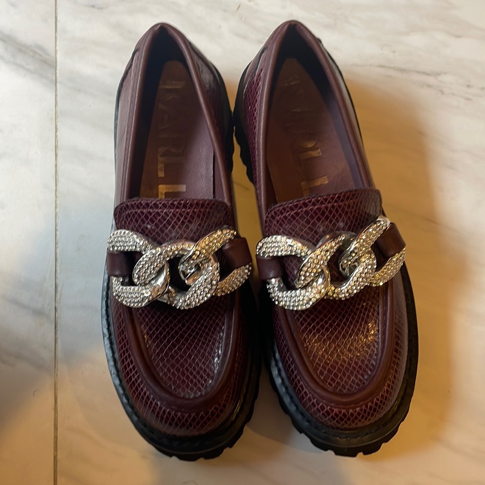 (Size 6 ) Karl lagerfeld giana loafer , never worn, great condition